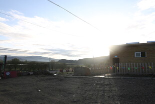 夕阳下的乡村景象