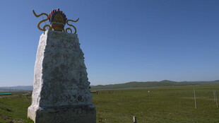 草原上的独特石制标志物