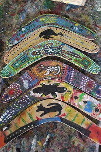 多彩传统面具艺术展示