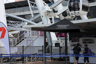 户外展会现场布置场景