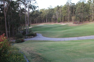 美丽高尔夫球场自然景致