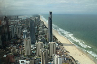 黄金海岸城市海滨风光