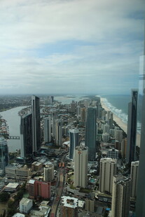 俯瞰繁华都市天际线