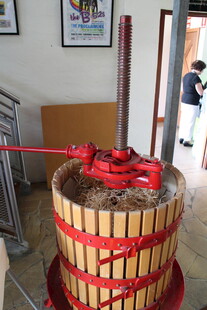 传统木制榨油设备