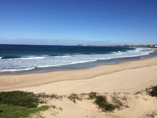 美丽海滨沙滩风景