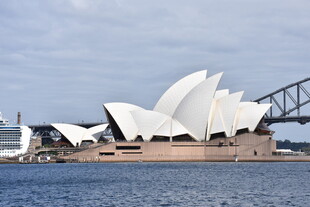 悉尼歌剧院海滨美丽景致