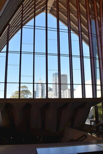 室内大窗景观