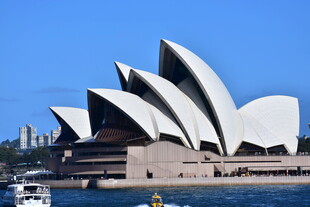 悉尼歌剧院海滨风光