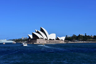 悉尼歌剧院海滨美丽风光