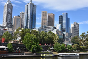 墨尔本城市河畔风光