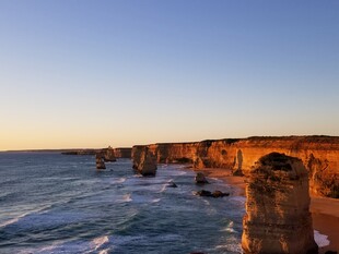 大洋路十二使徒岩壮丽景观