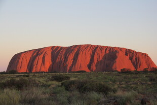 澳大利亚乌鲁鲁巨石景观