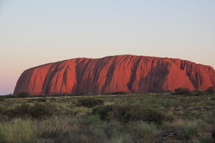 澳大利亚乌鲁鲁巨石景观
