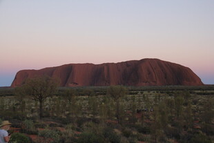 澳大利亚乌鲁鲁巨石景观