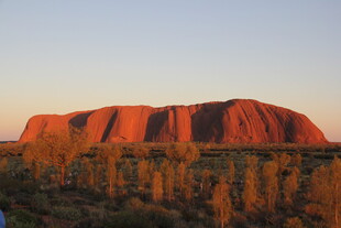澳大利亚乌鲁鲁巨石景观