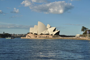 悉尼歌剧院海滨美丽风光
