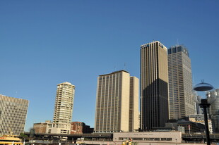 城市天际线 高楼林立景观