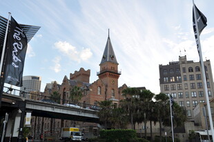 城市中的古典建筑景观