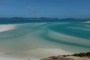 梦幻海岛蓝白相间美景