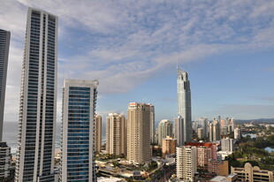 城市天际线 高楼林立景观