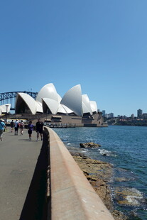 悉尼歌剧院海滨风光