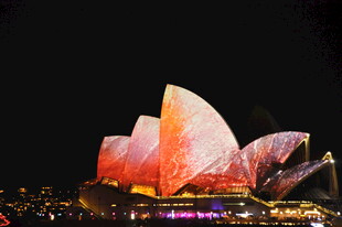 悉尼歌剧院夜景璀璨