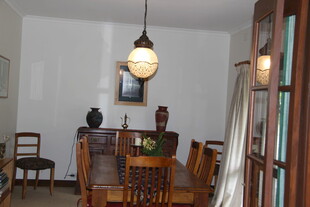 简约复古风的温馨餐厅角落