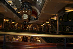 复古风格的精致室内场景