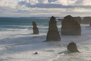 大洋路十二使徒岩美景