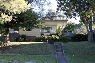 温馨独栋住宅 绿意环绕