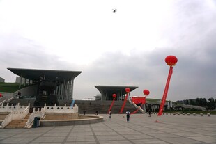 现代广场建筑景观