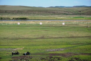 广袤草原上的宁静景象
