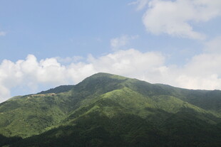 青山蓝天 自然美景如画