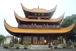 中式古建宝塔 古韵悠长