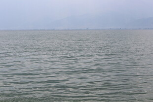 平静海面 广阔无垠