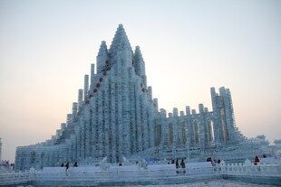 梦幻冰雪城堡景观