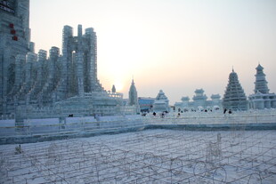 梦幻冰雪城堡景观