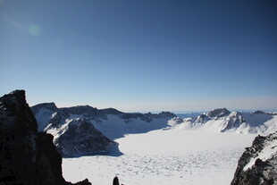 雪山壮丽景观 长白山