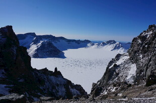 壮丽雪山冰川景观 长白山