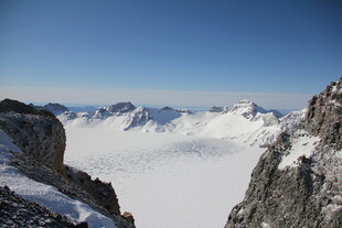 雪山壮丽景观 长白山