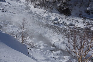 冬日雪境中的氤氲景象 长白山