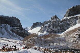 雪山景区热闹景象 长白山