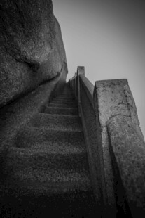 山间石梯 古朴静谧之径