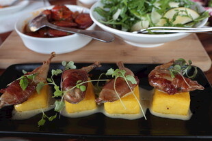 美味培根蔬果搭配美食