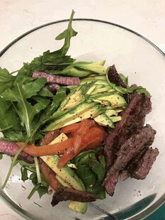 牛肉果蔬菜沙拉