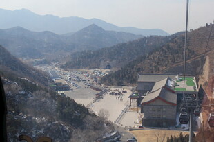 山间村落俯瞰美景
