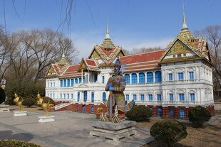 泰国风格建筑外观美景