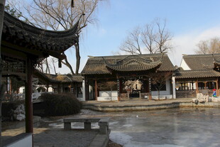 古雅中式庭院冬日景致