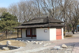 中式传统小亭 古朴景致