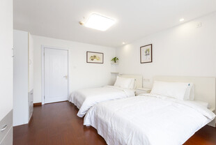 简约双床卧室室内场景